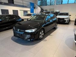 Grenadillschwarz metallic Gebraucht 2025 VW Passat Business Kombi | 33.490 € (Superpreis)