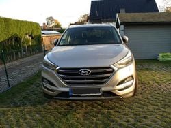 Beige Gebraucht 2015 Hyundai Tucson Premium SUV | 14.999 € (Superpreis)