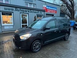 Schwarz Gebraucht 2013 Dacia Dokker Lauréate Van / Kleinbus | 4.899 € (Fairer Preis)