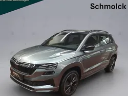 Grau Gebraucht 2024 Skoda Karoq SportLine SUV | 35.790 € (Etwas zu teuer)