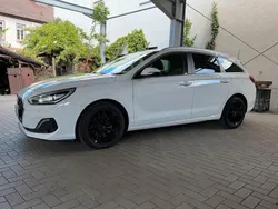 Weiß Gebraucht 2020 Hyundai i30 Style Kombi | 12.800 € (Guter Preis)