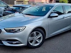 Silber Gebraucht 2018 Opel Insignia Business Innovation Kombi | 15.950 € (Fairer Preis)