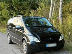 Schwarz Gebraucht 2011 Mercedes Viano Van / Kleinbus | 17.999 € (Fairer Preis)