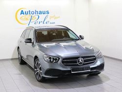 Grau Gebraucht 2022 Mercedes E300 Avantgarde Limousine | 25.990 € (Superpreis)