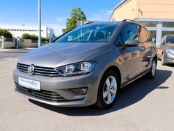 Grau Gebraucht 2014 VW Golf Sportsvan Comfortline Van / Kleinbus | 14.900 € (Teuer)