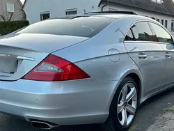 Silber Gebraucht 2008 Mercedes CLS320 Limousine | 8.000 € (Fairer Preis)