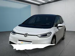 Weiß Gebraucht 2021 VW ID.3 Pro Kleinwagen | 21.549 € (Etwas zu teuer)