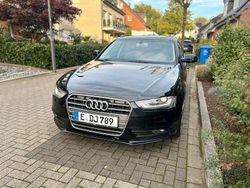 Schwarz Gebraucht 2014 Audi A4 Ambition Kombi | 8.800 € (Guter Preis)
