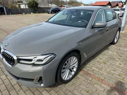 Berninagrau bernsteineffekt Gebraucht 2021 BMW 530 Luxury Line Limousine | 29.700 € (Fairer Preis)