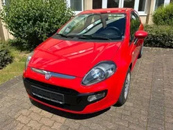 Rot Gebraucht 2011 Fiat Punto Evo Kleinwagen | 1.900 € (Guter Preis)