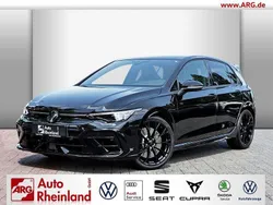 Schwarz Neu 2025 VW Golf VIII Black Edition Limousine | 68.290 €
