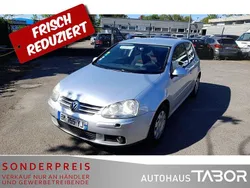 Reflexsilber metallic Gebraucht 2006 VW Golf V Goal Limousine | 785 € (Superpreis)