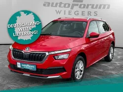 Rot Gebraucht 2024 Skoda Kamiq Ambition SUV | 21.981 € (Guter Preis)