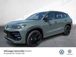 Cipressinogrün metallic Neu 2025 VW Tayron R-line SUV | 66.950 €