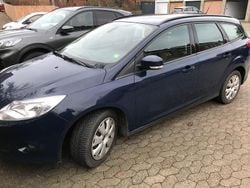 Blau Gebraucht 2013 Ford Focus Trend Kombi | 2.100 € (Superpreis)