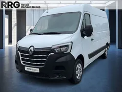 Mineralweiß (weiß) Gebraucht 2023 Renault Master Van | 29.880 € (Fairer Preis)