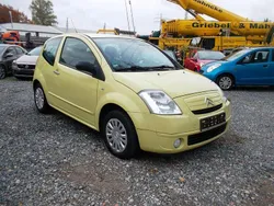 Gelb Gebraucht 2006 Citroën C2 Comfort Kleinwagen | 2.690 € (Fairer Preis)