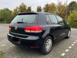 Schwarz Gebraucht 2010 VW Golf VI Trendline Limousine | 5.000 € (Guter Preis)