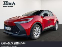 Rot Neu 2025 Toyota C-HR SUV | 39.200 €