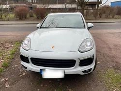 Weiß Gebraucht 2017 Porsche Cayenne SUV | 37.499 €