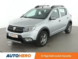 Grau Gebraucht 2019 Dacia Sandero Prestige Kleinwagen | 11.870 € (Fairer Preis)
