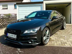 Schwarz Gebraucht 2011 Audi A7 Ambiente Kleinwagen | 21.600 €