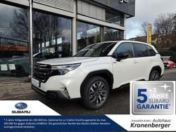 Crystal white pearl Neu 2025 Subaru Forester Platinum SUV | 46.990 € (Teuer)