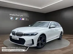 Weiss Gebraucht 2024 BMW 320 M Sport Kombi | 44.908 € (Fairer Preis)