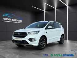 Weiß Gebraucht 2018 Ford Kuga ST-Line SUV | 15.999 € (Fairer Preis)