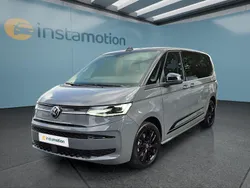 Grau Gebraucht 2024 VW T7 Van | 52.949 € (Fairer Preis)