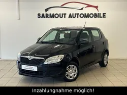 Schwarz Gebraucht 2014 Skoda Fabia Cool Edition Kleinwagen | 5.690 € (Fairer Preis)