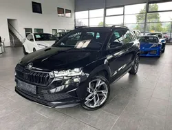Schwarz Gebraucht 2022 Skoda Karoq SportLine SUV | 29.970 € (Etwas zu teuer)