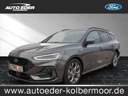 Magneticgrau (grau) Gebraucht 2023 Ford Focus ST-Line Kombi | 25.900 € (Fairer Preis)