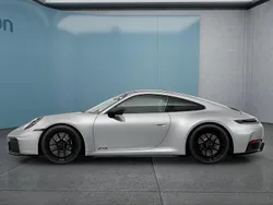 Silber Neu 2025 Porsche 911 Carrera 4 Coupé | 228.799 €