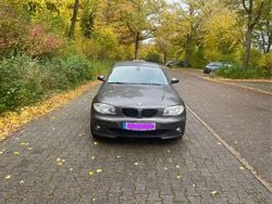 Braun Gebraucht 2005 BMW 120 Kleinwagen | 2.400 € (Superpreis)
