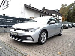 Silber Gebraucht 2022 VW Golf VIII Life Limousine | 19.900 € (Fairer Preis)