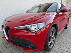 Rot Gebraucht 2017 Alfa Romeo Stelvio Super SUV | 15.790 € (Fairer Preis)