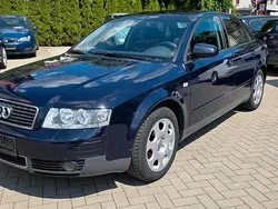 Blau Gebraucht 2001 Audi A4 Limousine | 1.399 € (Fairer Preis)