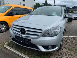 Polarsilber Gebraucht 2012 Mercedes B180 Van / Kleinbus | 11.400 € (Fairer Preis)