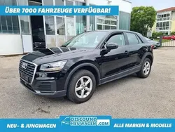 Brillantschwarz Gebraucht 2017 Audi Q2 Basis SUV | 18.876 € (Fairer Preis)