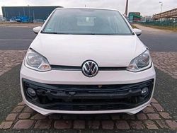 Weiß Gebraucht 2019 VW up! Kleinwagen | 5.300 € (Superpreis)