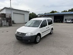 Weiß Gebraucht 2008 VW Caddy Van / Kleinbus | 5.450 € (Fairer Preis)