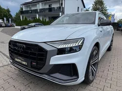 Weiß Gebraucht 2021 Audi Q8 S-line plus SUV | 79.900 €