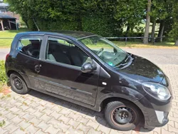 Schwarz Gebraucht 2008 Renault Twingo Dynamique Kleinwagen | 1.200 € (Fairer Preis)