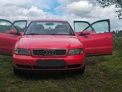 Rot Gebraucht 1998 Audi A4 Limousine | 1.099 € (Guter Preis)