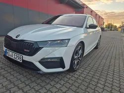 Weiß Gebraucht 2021 Skoda Octavia RS Kombi | 27.500 € (Guter Preis)