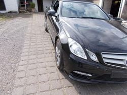 Schwarz Gebraucht 2011 Mercedes E300 AMG line Cabrio | 14.500 € (Guter Preis)