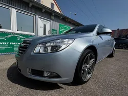 Blau Gebraucht 2013 Opel Insignia Active Limousine | 6.490 € (Guter Preis)
