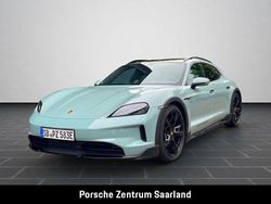 Shadegreenmetallic (gruen) (metallic) Gebraucht 2025 Porsche Taycan Cross Turismo Limousine | 109.850 € (Teuer)