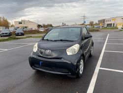 Schwarz Gebraucht 2009 Toyota iQ Kleinwagen | 5.990 € (Etwas zu teuer)